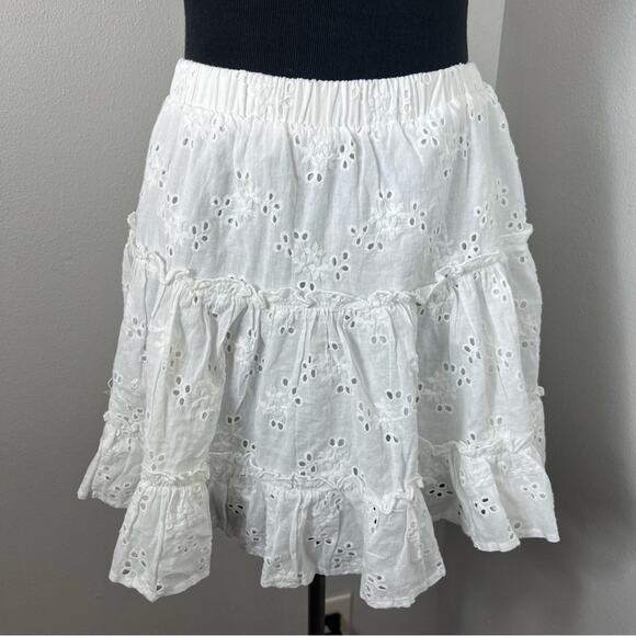 Polly White Eyelet Summer Ruffle Mini Skirt Embroidered - Picture 4 of 9